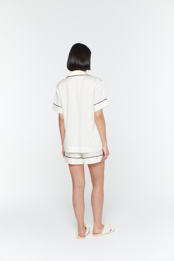 Шорты с кантом из тенселя айвори