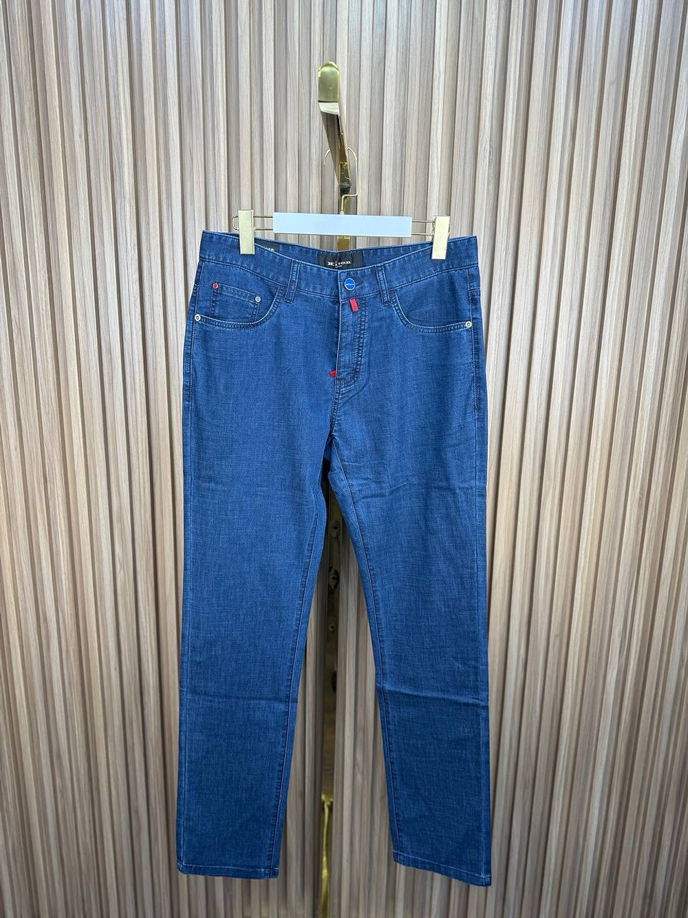 Джинсы Kiton