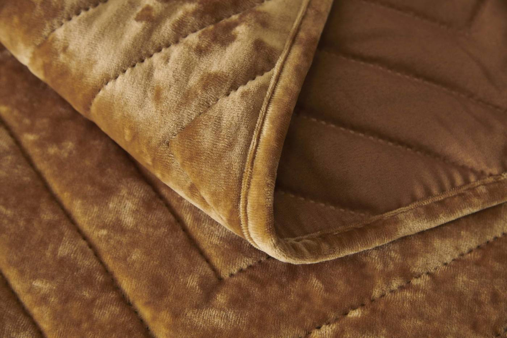 Покрывало 240х260 и 2 наволочки 50х70 Sofi De MarkO Фернанд горчичное