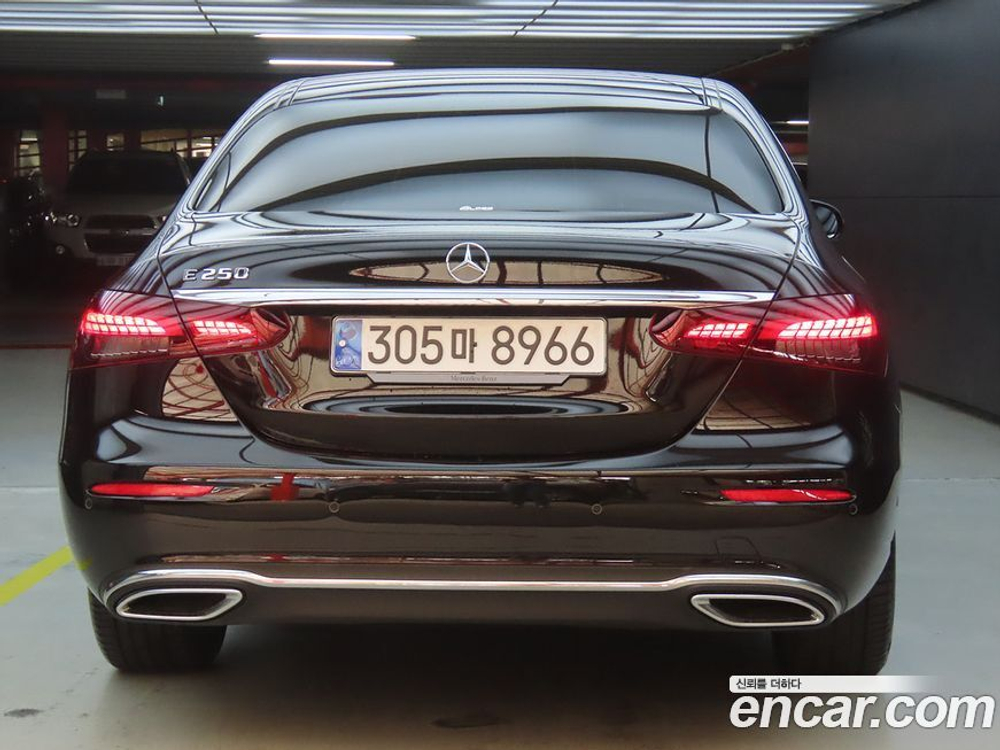 Mercedes-Benz E-Class W213 E250 Avangarde (08.2023)