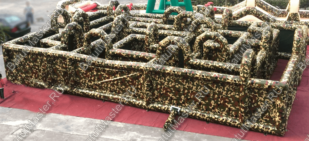 Коммерческий надувной батут "Лабиринт милитари" 12*8*2,5 м