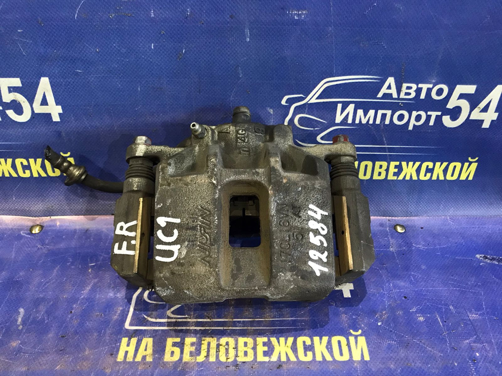 Суппорт тормозной передний правый Honda INSPIRE 2003-2007