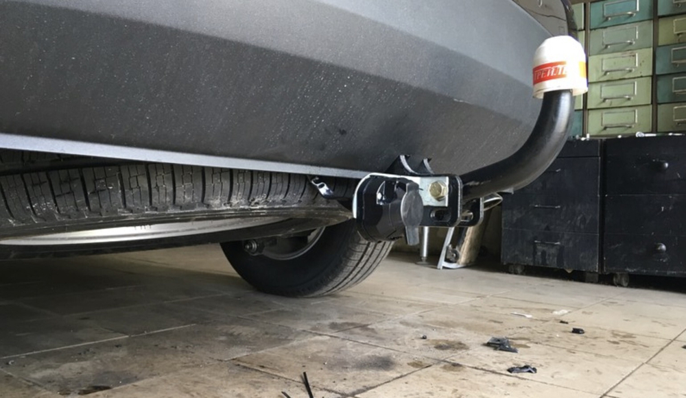 Фаркоп Hyundai Santa Fe 2012-2018, Kia Sorento (кроме Prime) 2012-2020, условно-съемный,(без электрики) Трейлер.7231