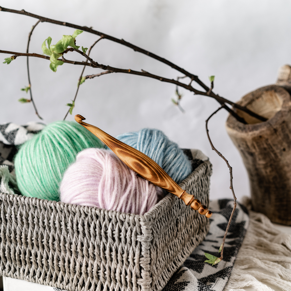 Деревянный крючок для вязания из древесины кедра 11 мм. K258