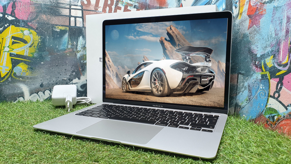MacBook Air 13 2020 M1 106 циклов A2337