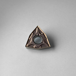 WNMG080404-MA FE2225M  Пластина токарная