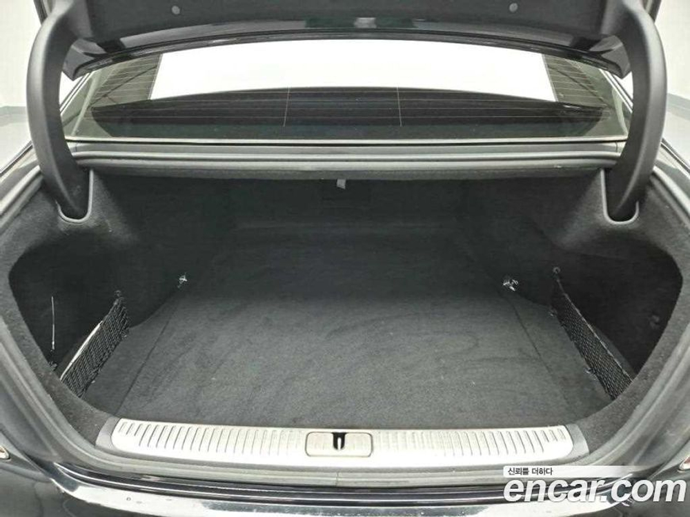 Kia The K9 (Quoris/K900) 3.8 GDI AWD (12.2020)
