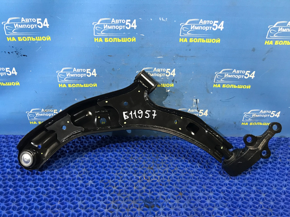 Рычаг передний правый NISSAN SUNNY 1998-2004