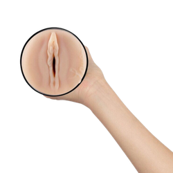 Ультрареалистичный мастурбатор Feel от Kiiroo - копия порно-модели Lauren Phillips