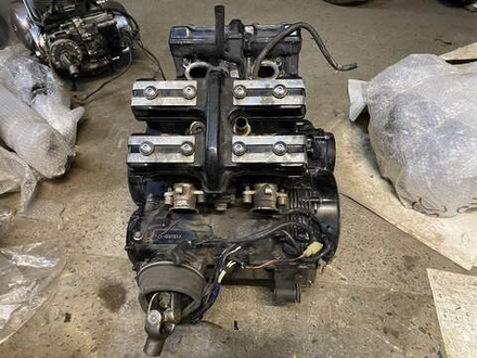 Двигатель Yamaha V-Max 1200 054652