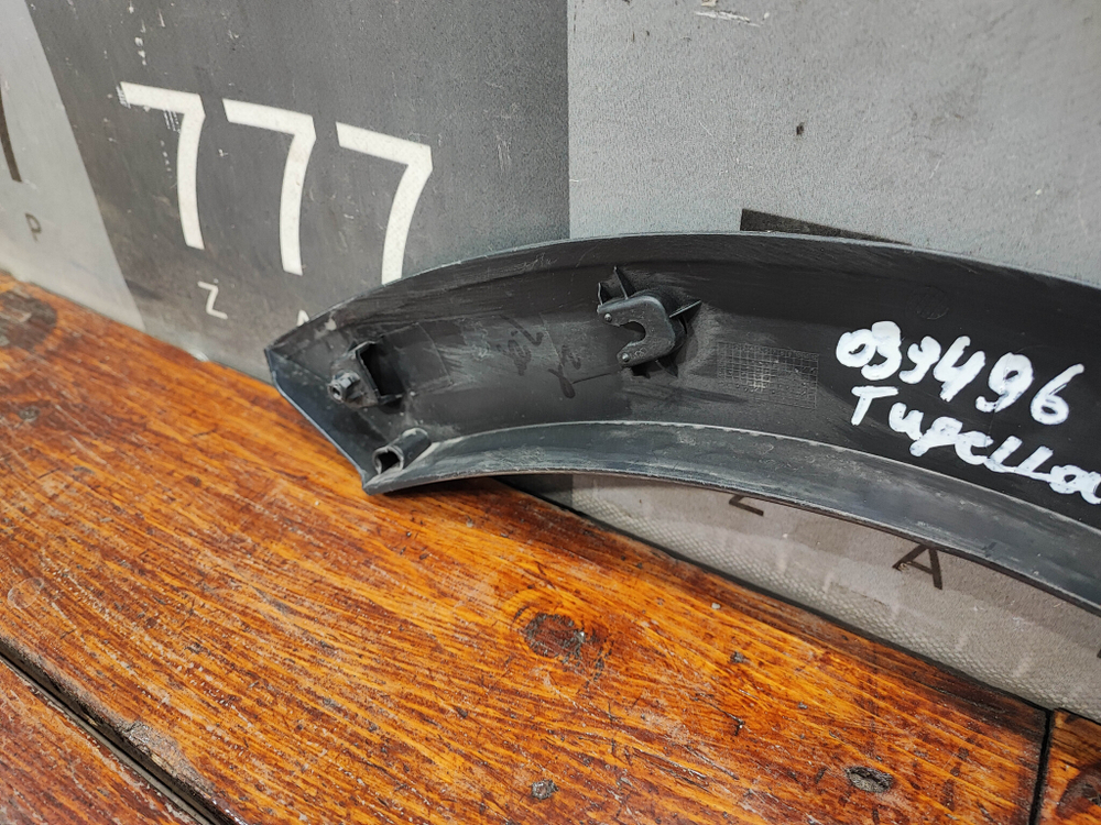 Накладка двери задней левой Geely Tugella 19-нв Б/У Оригинал 6600211603