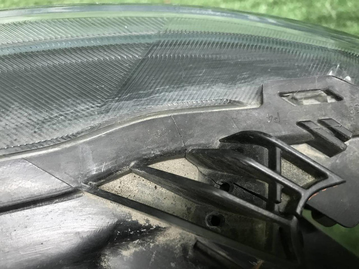 Фара правая Geely Atlas 1 (2016-2022) LED