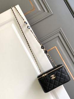 Chanel Vanity Bag 17 cm