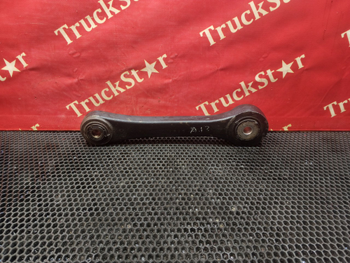 Стойка переднего стабилизатора