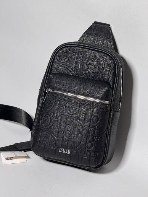 Сумка-слинг Christian Dior