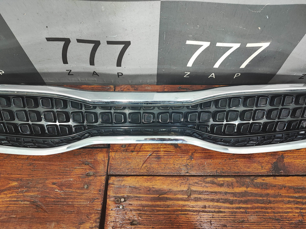 Решетка радиатора Kia Rio 4 X-Line 17-20 Б/У Оригинал 86350H0500