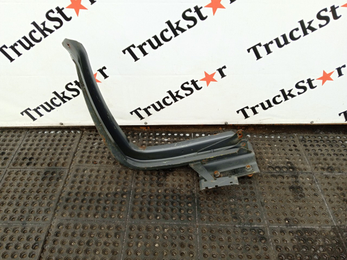 Кронштейн топливного бака