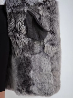 Дубленка зимняя натуральная с капюшоном длинная и теплая