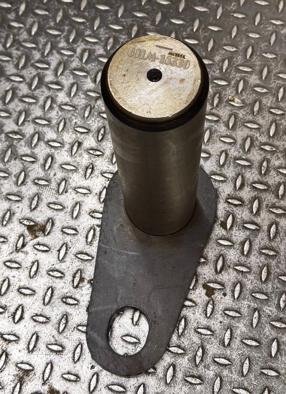 Палец 61LM-15330