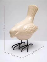 Статуэтки для интерьера на полку