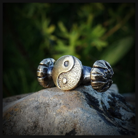 Замок - клевант "Инь - Ян" для браслета , латунь