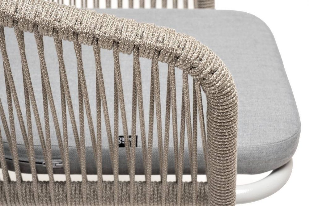 "Марсель" стул плетеный из роупа, каркас алюминий светло-серый (RAL7035) муар, роуп серый меланж круглый, ткань светло-серая