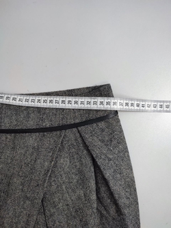 Юбка классического кроя 44 размер