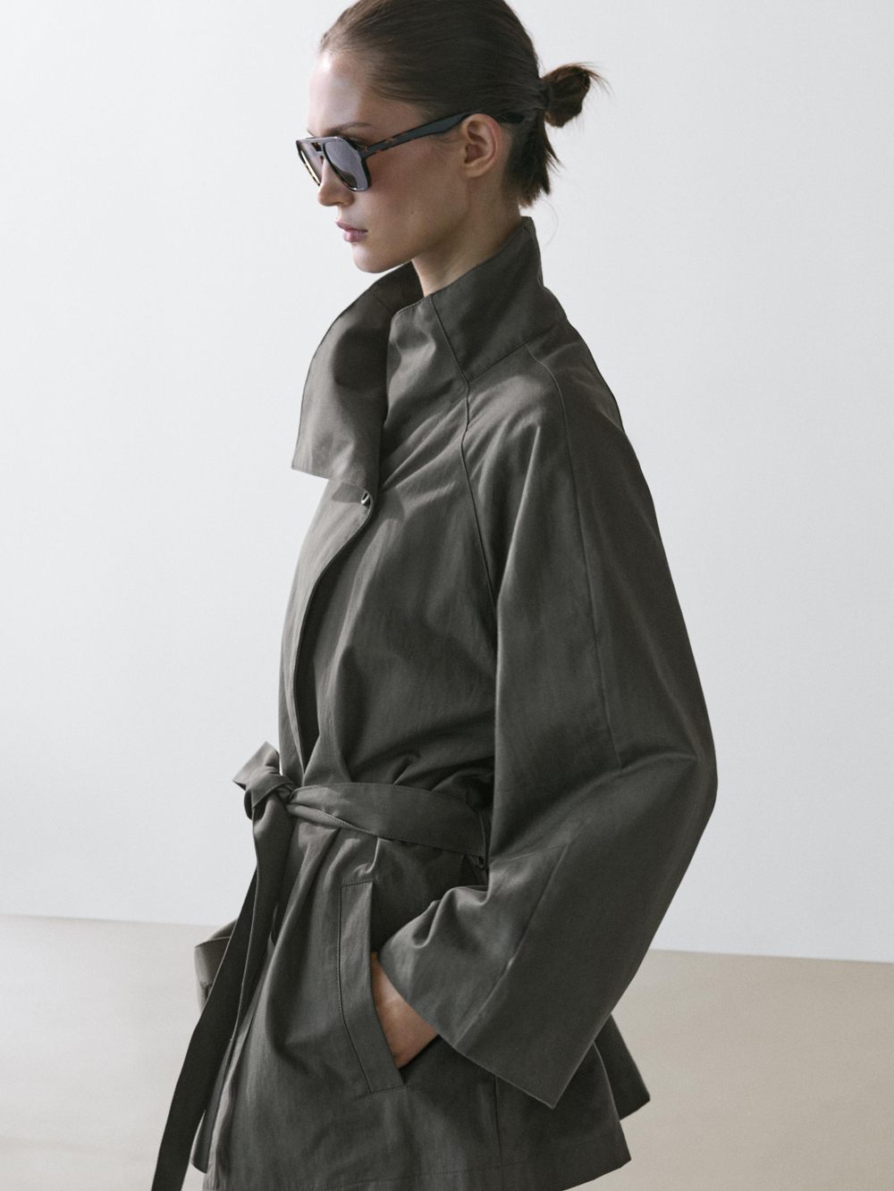 Massimo Dutti Короткий тренч из смесового хлопка с поясом, средне-синий