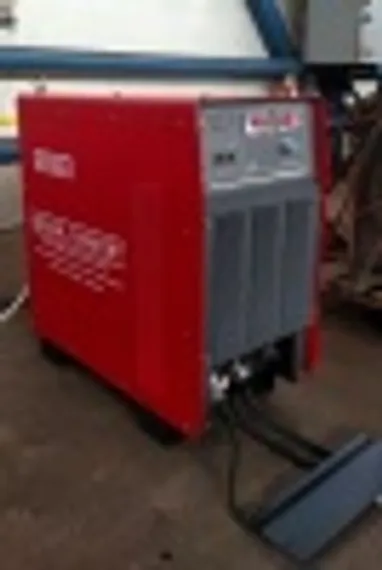 Сварочный трактор INSAW с инверторным источником питания, INTEGRAL