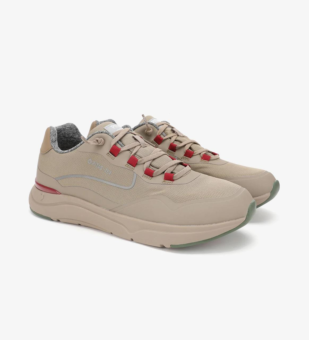 Кроссовки PITAS