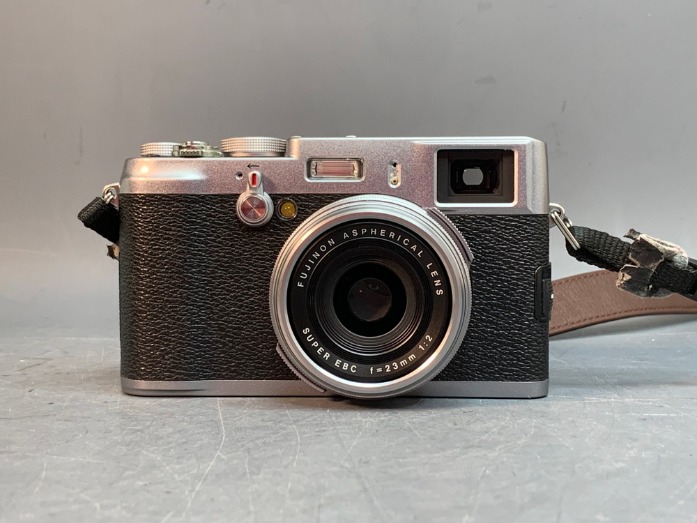 Fujifilm FinePix X100