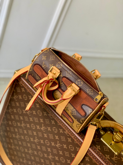 Louis Vuitton Keepall 25