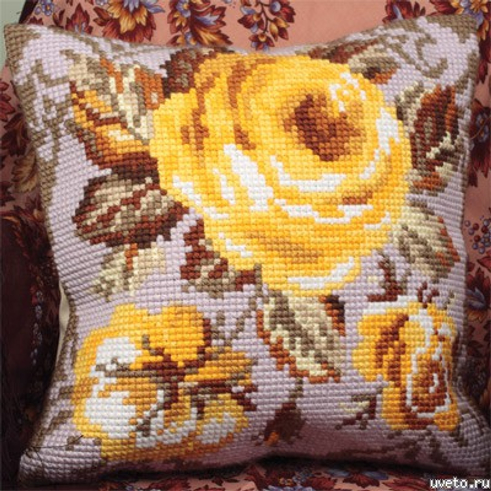 "Желтые розы"-5051 подушка