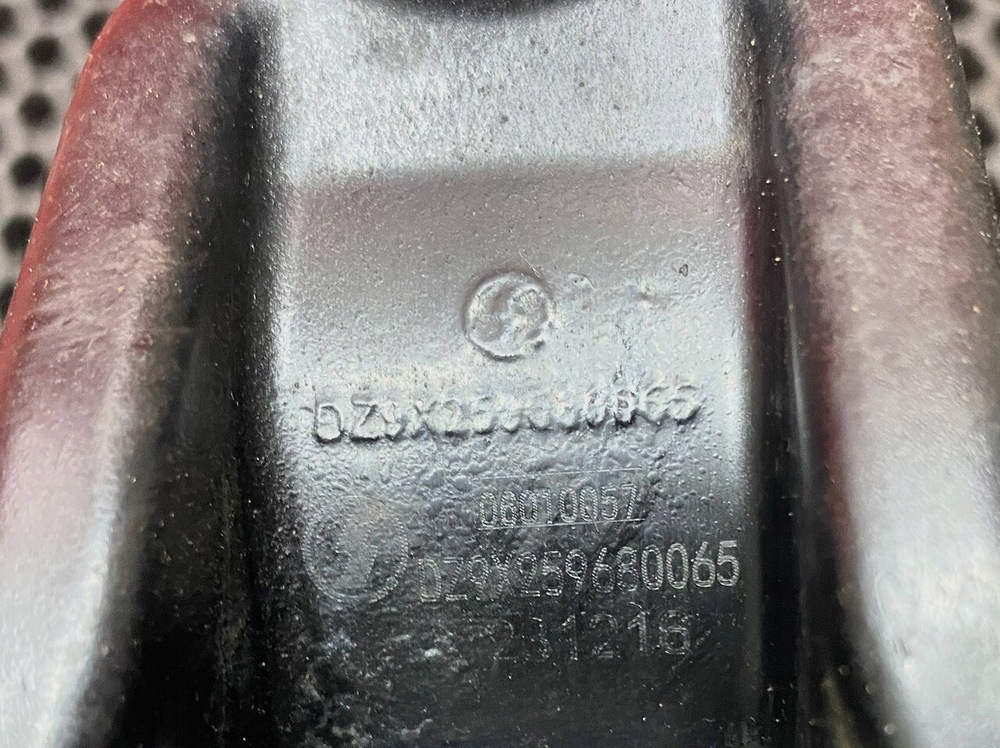 Кронштейн переднего стабилизатора 2024г