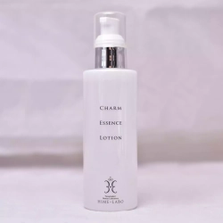 Hime Labo Увлажняющая эссенция-лосьон для лица на основе термальной воды Химэ Лабо - Charm Essence Lotion, 150 мл