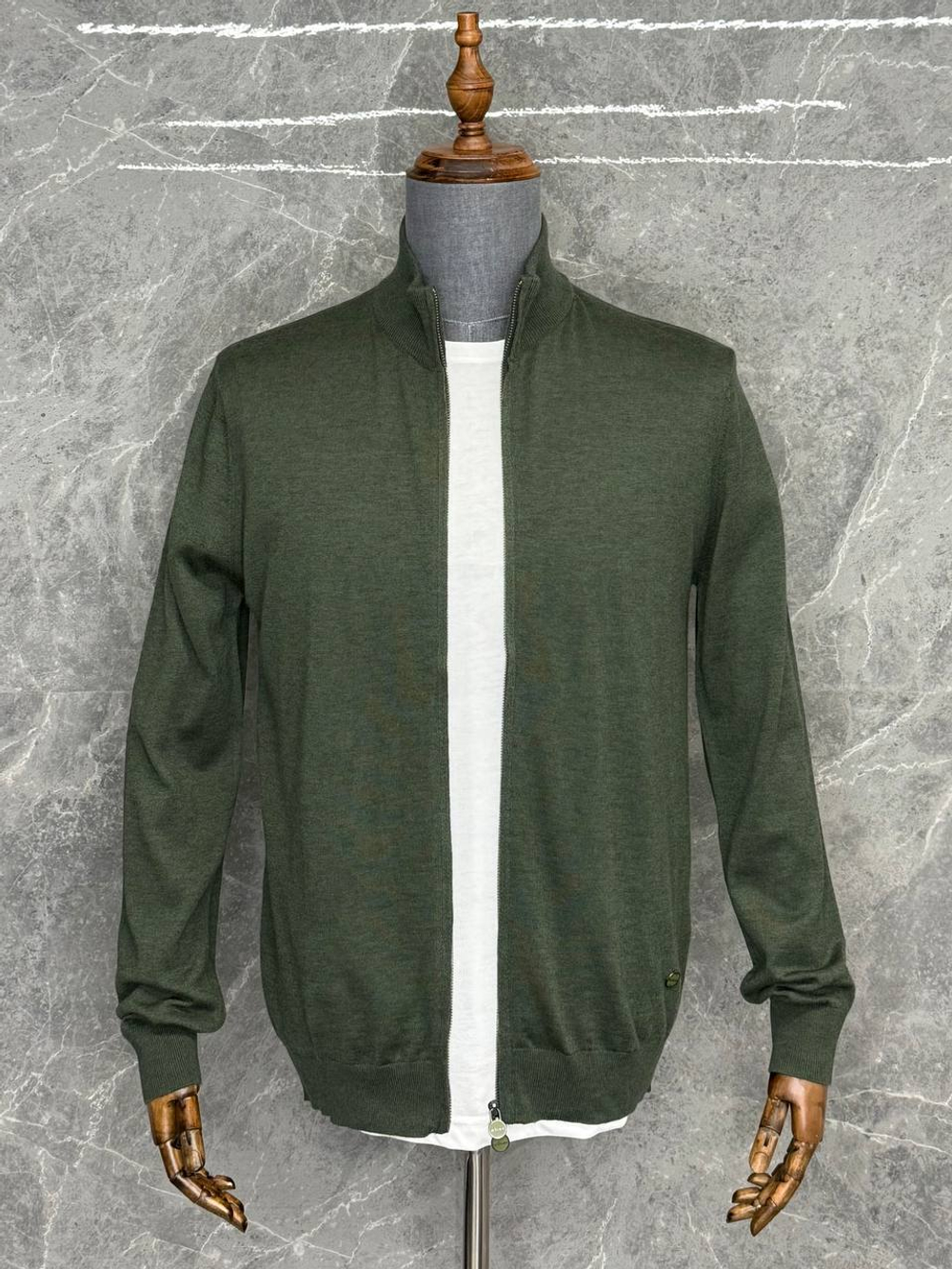 Кардиган Kiton