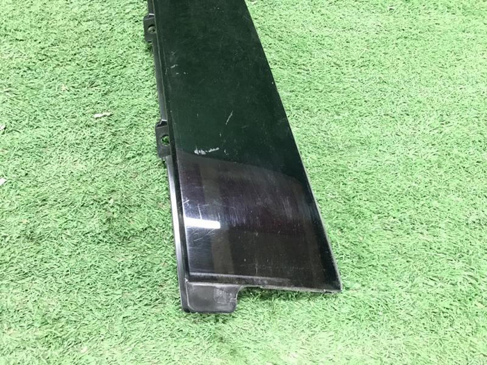 Накладка стойки двери задняя правая Audi A6 5 C8 (2018-н.в.)