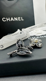 Брошь CHANEL