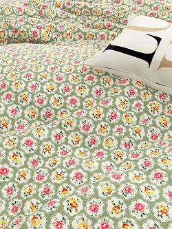 Постельное белье Сказка "Розочки" 1,5-сп   наволочки 50х70 2шт Простынь  150х215 см  Пододеяльник 145х215 см