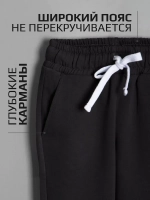 Спортивный костюм для девочки на физкультуру