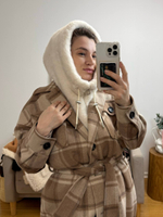 Меховой манишон 2в1 молочный