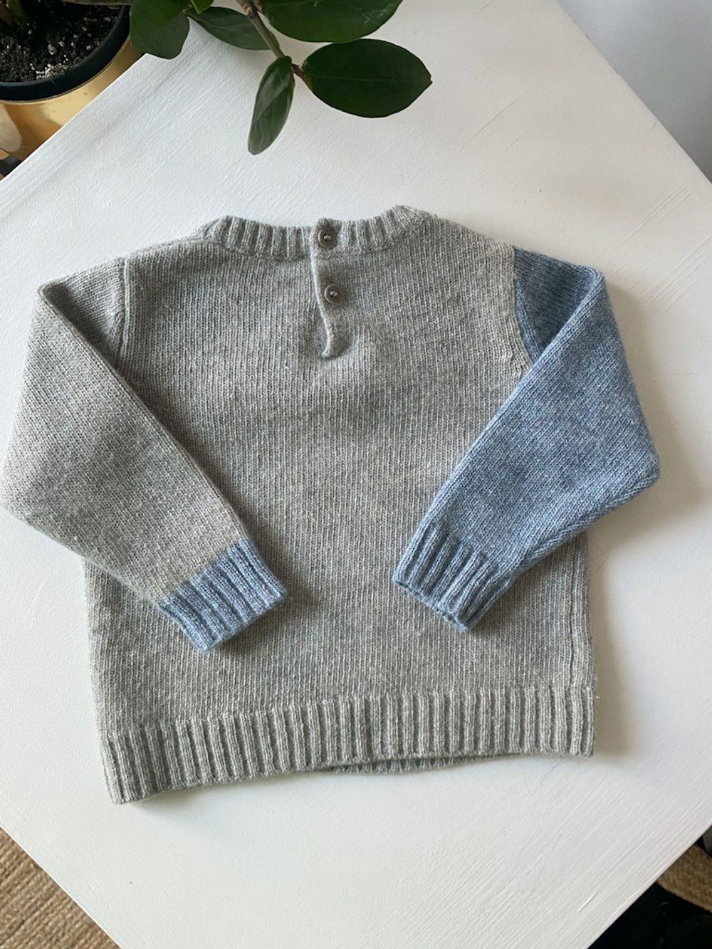 Шерстяной свитер IL Gufo, 74