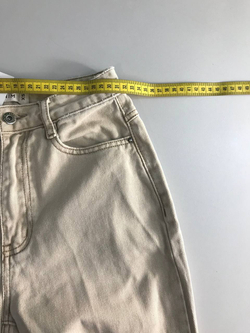Джинсы Befree светлого оттенка, маркировка XS, визуально на 42 размер
