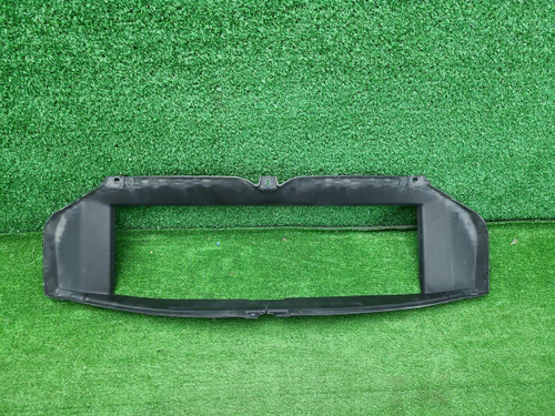 Воздуховод радиатора Maserati Levante (2016-2024)