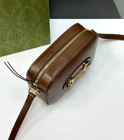 Маленькая женская сумка на плечо Gucci Horsebit 1955 коричневый