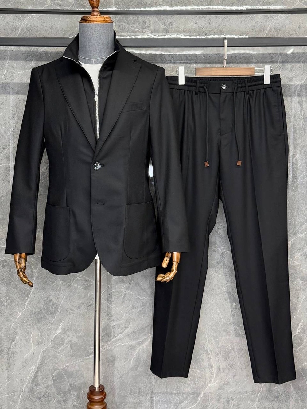 Костюм Brunello Cucinelli