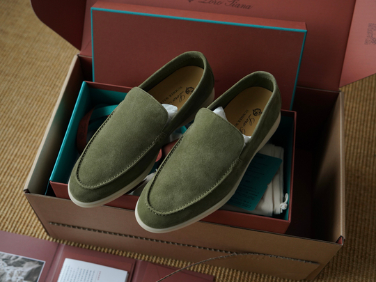 Классические замшевые мокасины