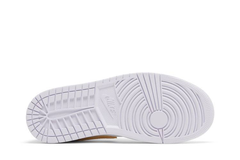 Кроссовки Jordan Air Jordan 1 Low Wmns "Barely Grape" (Женская размерная сетка)
