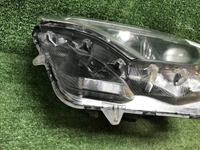 Фара левая Toyota Rav 4 CA40 (2015-2019) LED
