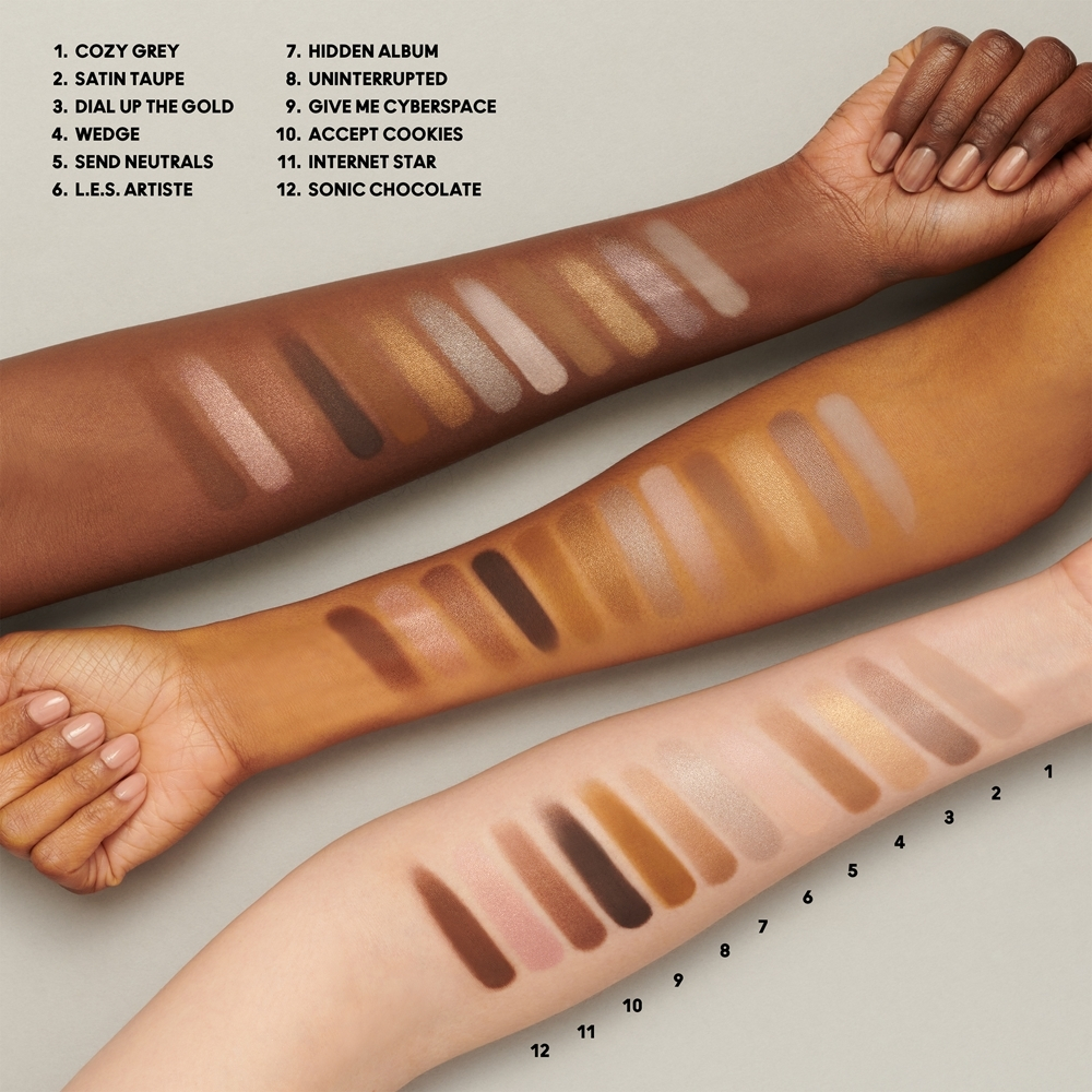MAC Cosmetics Connect In Colour Eye Shadow Palette 12 shades - палитра теней для век, 12,2 g